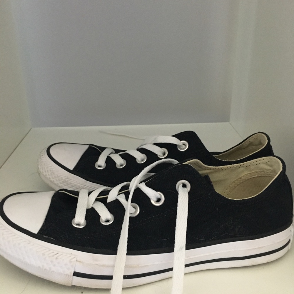 Black Converse